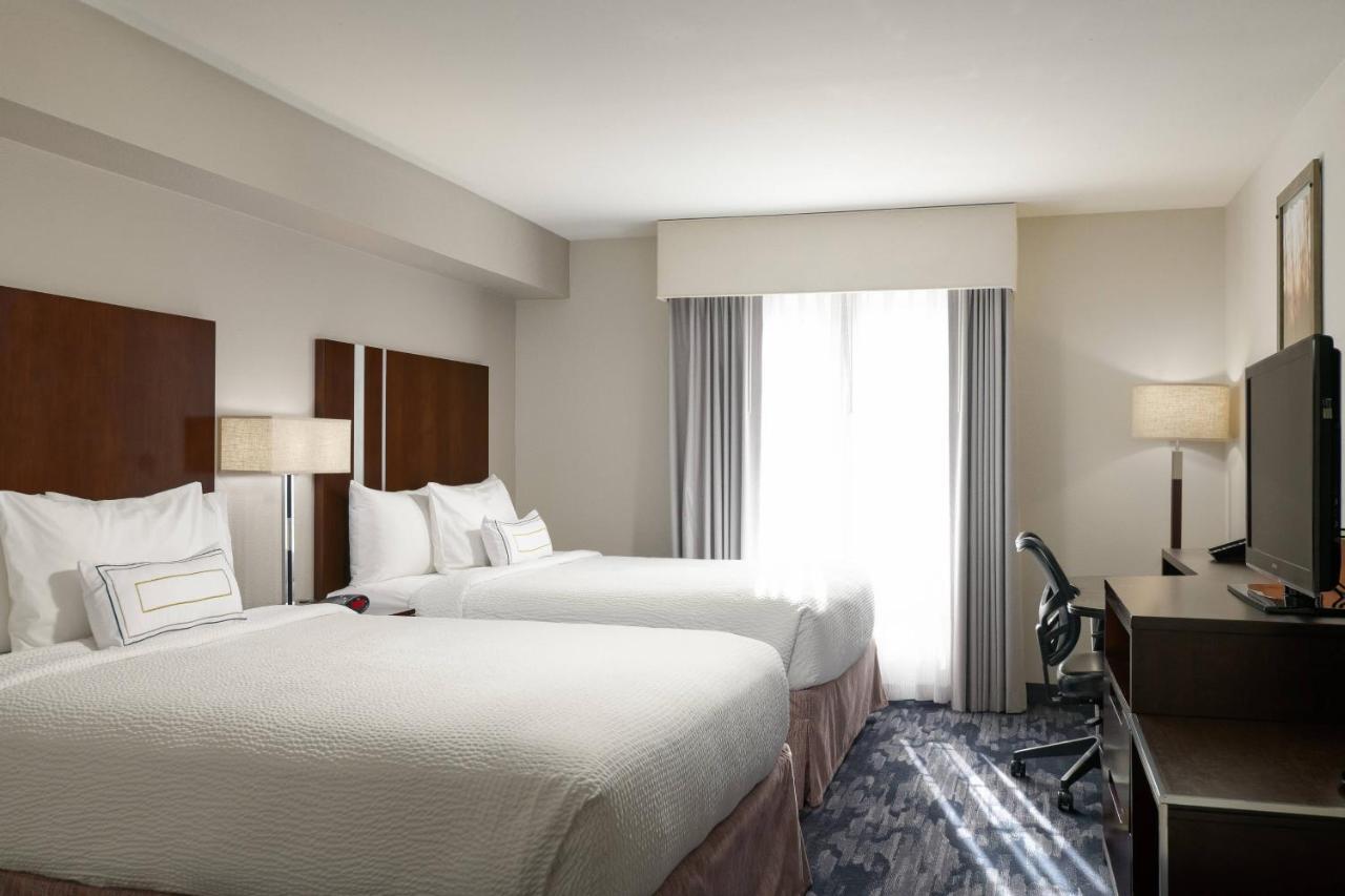 Fairfield Inn & Suites San Diego Old Town Dış mekan fotoğraf