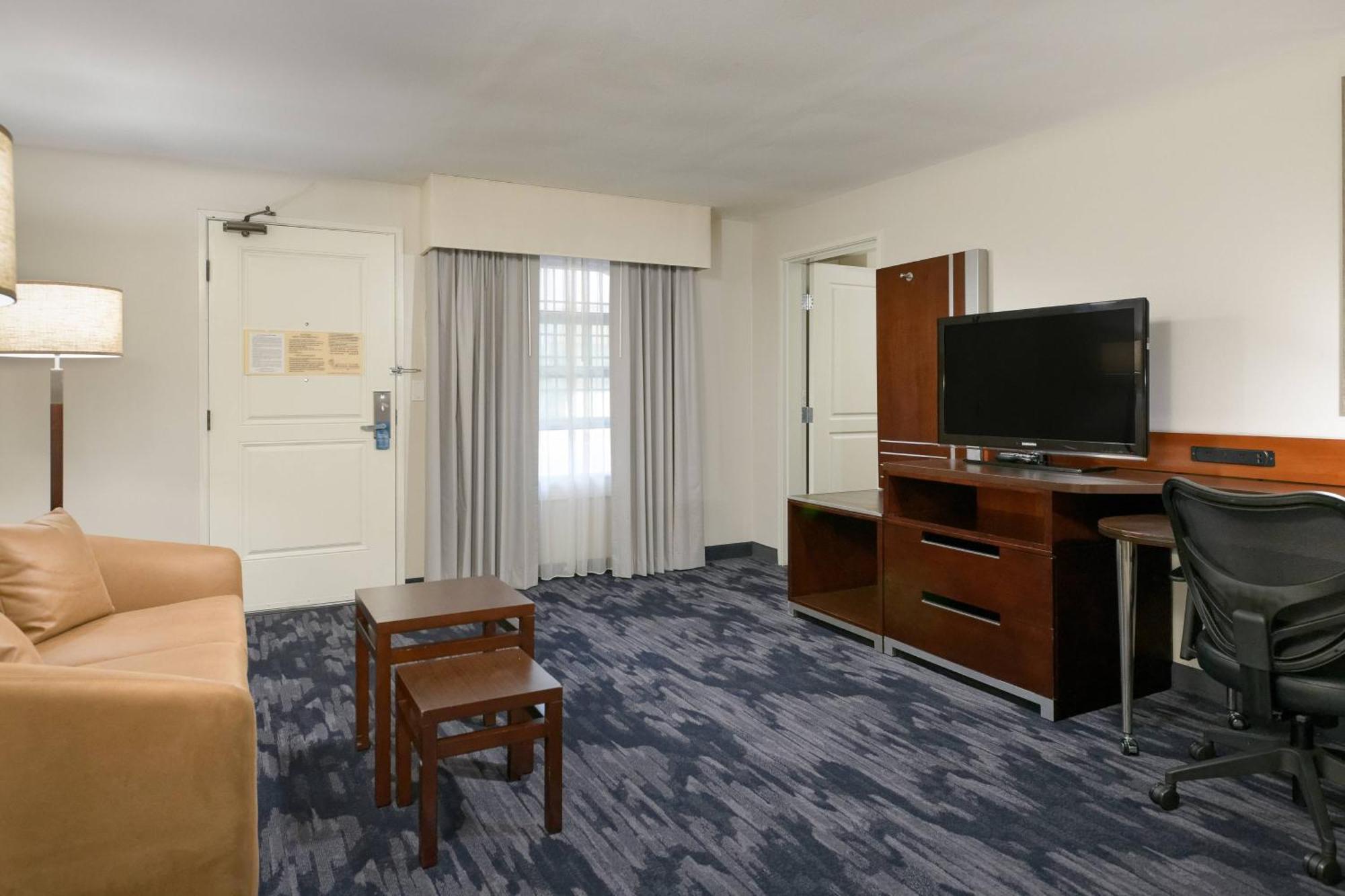 Fairfield Inn & Suites San Diego Old Town Dış mekan fotoğraf