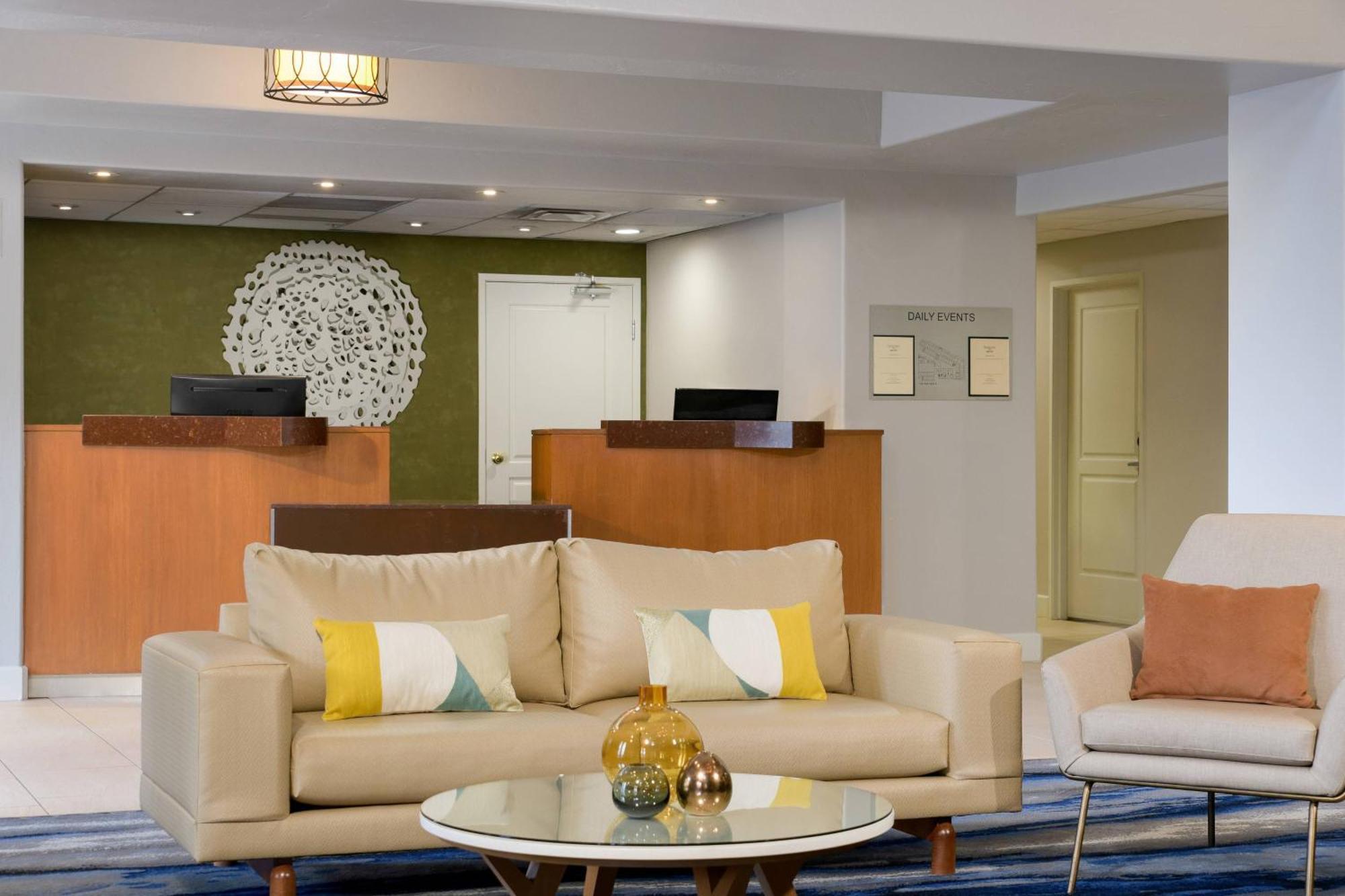 Fairfield Inn & Suites San Diego Old Town Dış mekan fotoğraf