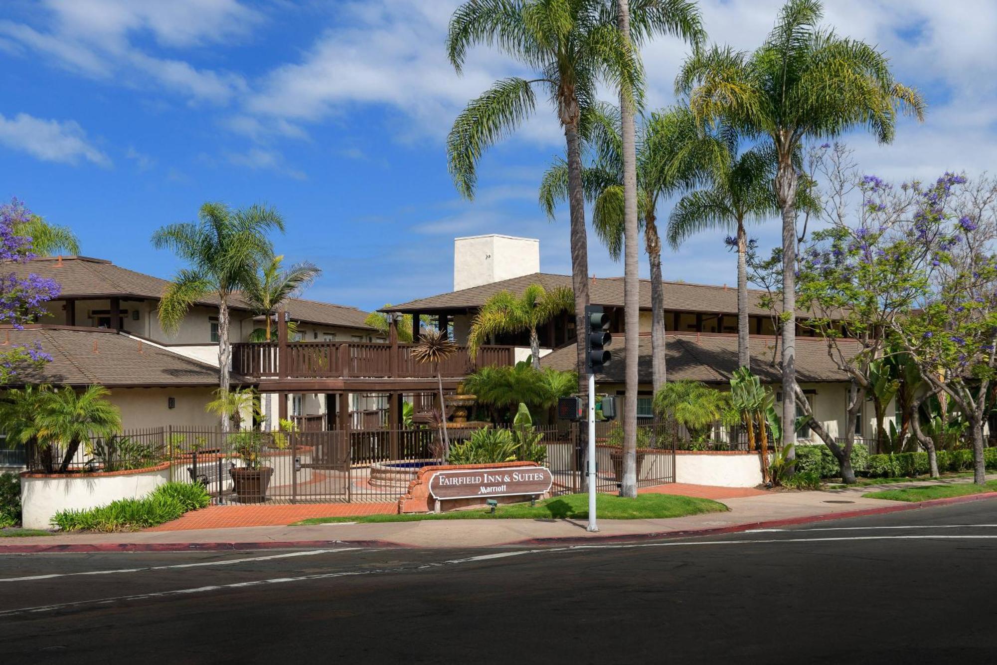 Fairfield Inn & Suites San Diego Old Town Dış mekan fotoğraf